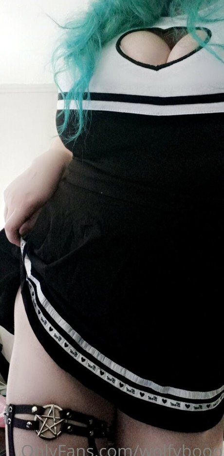 wolfybooo naked actress pic