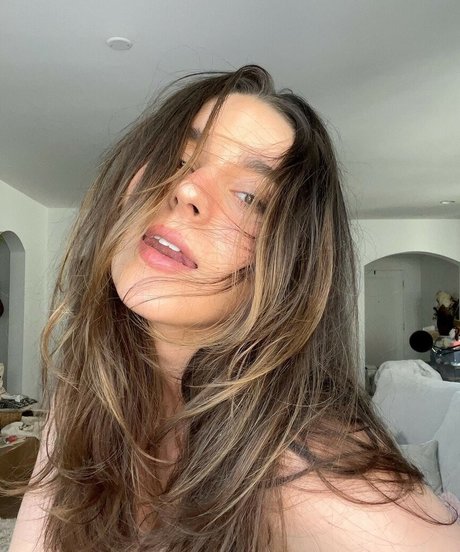 Taya Miller free pornstar image