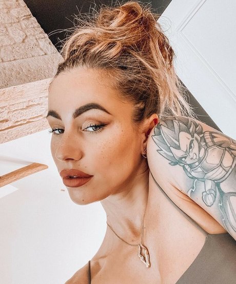 Gaelle Garcia Diaz sex actress img