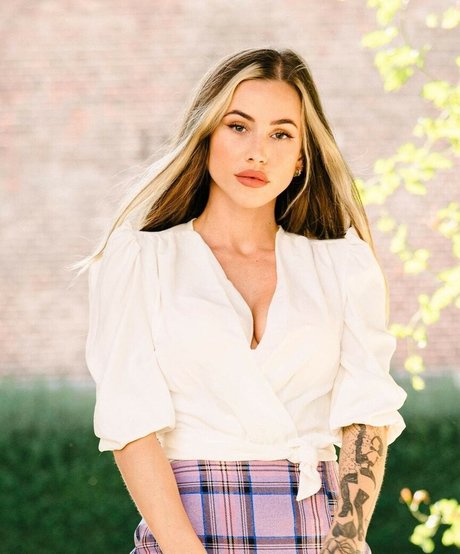 Gaelle Garcia Diaz high quality actress picture