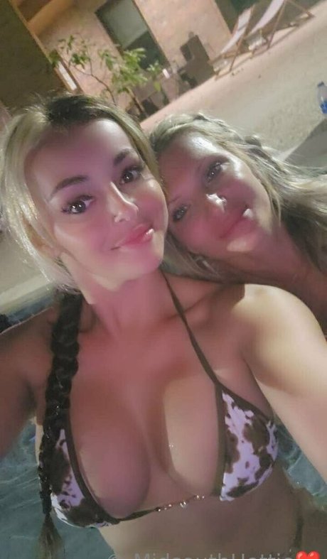 female popular onlyfans best gallery