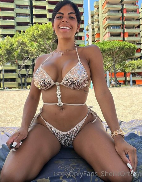 sheilaortegaoff exclusive star pic