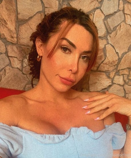 thebellabigcock erotic model gallery