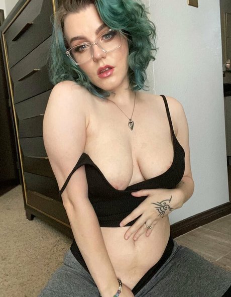 TheCosplayBunny hd pornstar img