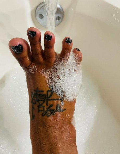 alpha4envy actress pics