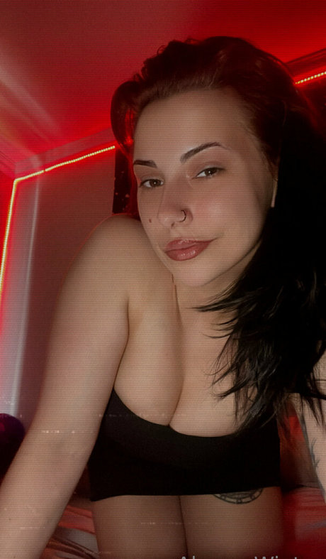 alyssa wintervip model pretty img