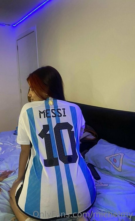 ball onlyfans art nude photo