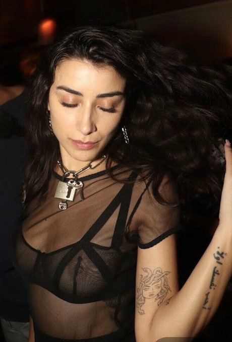 dela roo perfect model archive