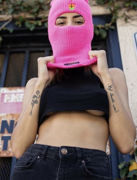 dela roo model top pics