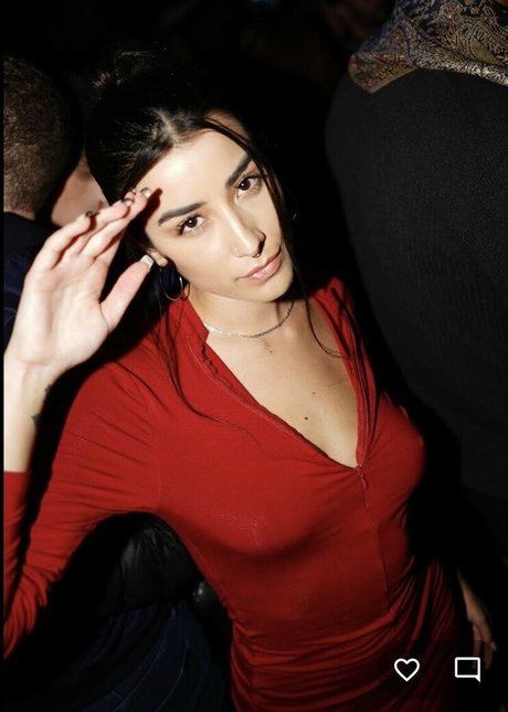 dela roo nice star pics