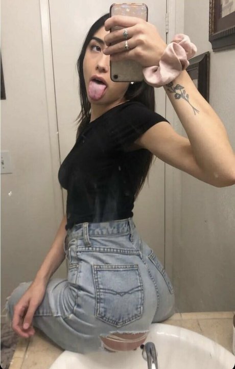 dela roo model xxx image