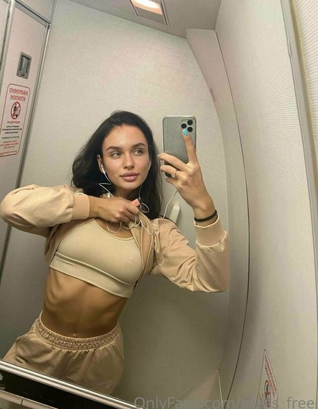 asian pantyhose onlyfans free photo