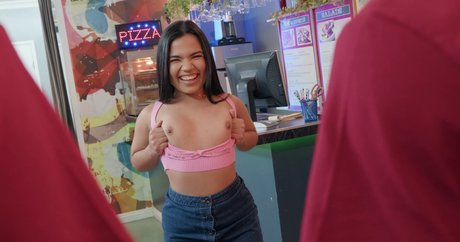 Summer Col best model gallery