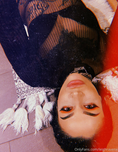 leighravenx adult actress image