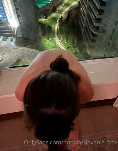 hotwifeslovenia free nudes actress pictures