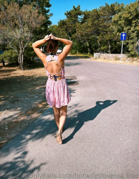 non nude onlyfans pretty gallery