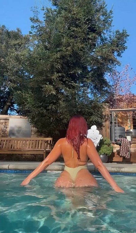 Yesjulz beautiful pornstar photos