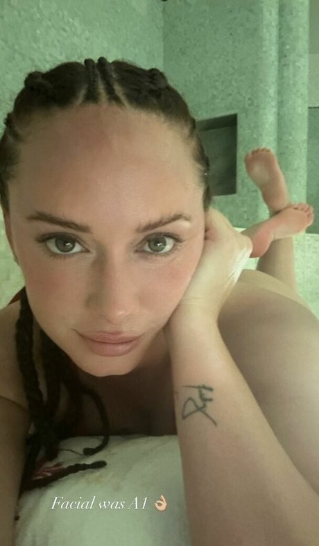 Yesjulz star sex image