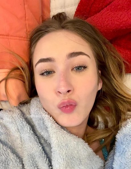 Skylar Sapphyre beautiful pornstar image