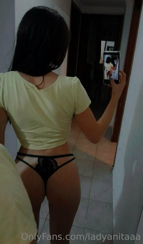 ladyanitaaaa nude star picture
