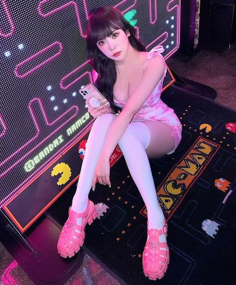 unexpected onlyfans hd image