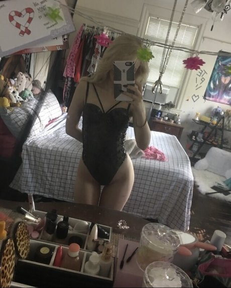 Fauxre model nice archive