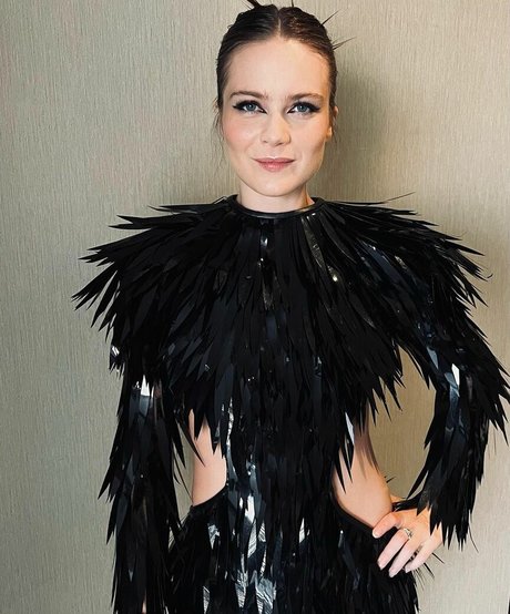 Hera Hilmar model pornographic archive