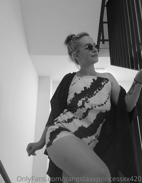 big tits mom onlyfans exclusive gallery