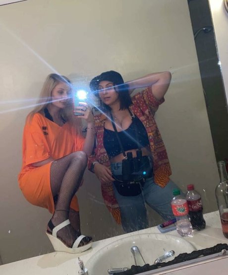 Caroline Casbon star hd photos