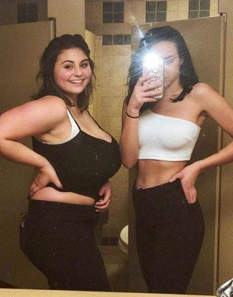 Caroline Casbon star pretty gallery