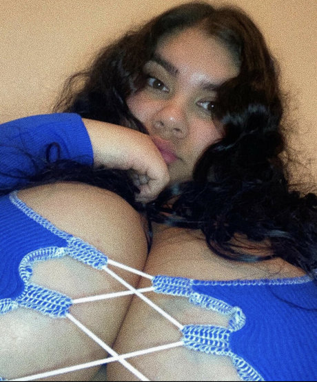 Starralvarrez star high quality photos