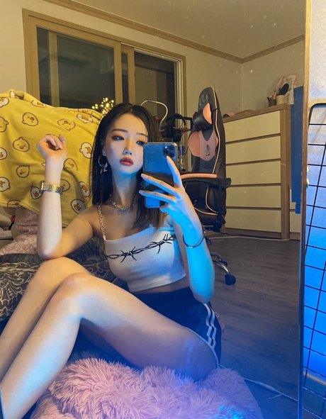 satanmate high quality model galleries