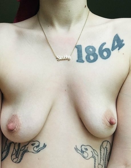 parisbush xxx pornstar pic