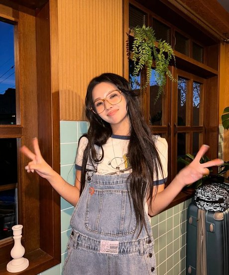 tiny pretty j sexy pornstar images