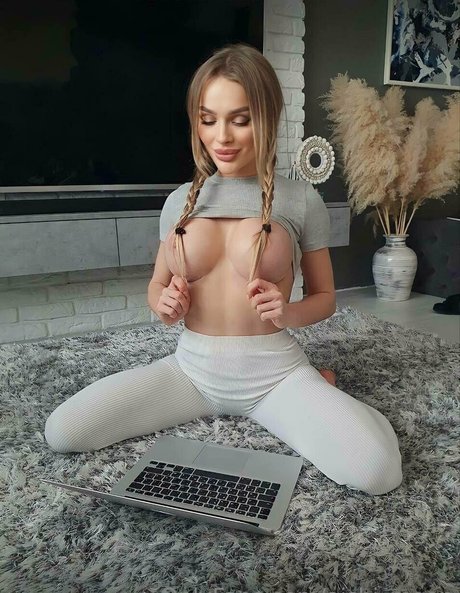 big dildo onlyfans hot gallery