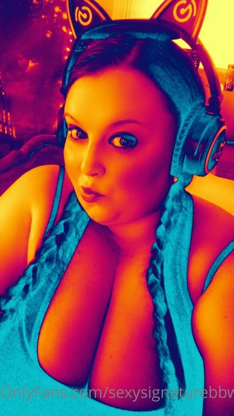 big tits brunette onlyfans hot nude pic