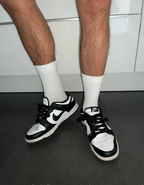 snkrs uncensored pornstar top photo