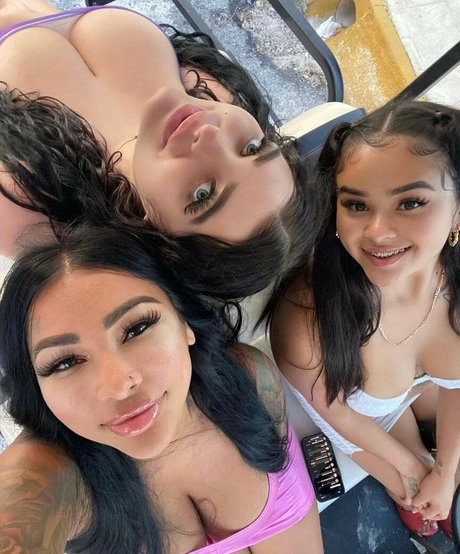 naked girls onlyfans hot naked photo