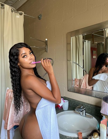 phoenixskye porn actress archive