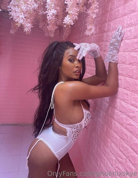 phoenixskye star art photos