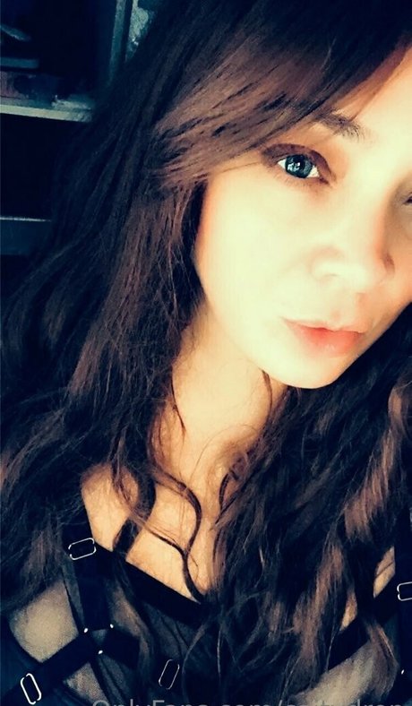 caitydrop model best pictures