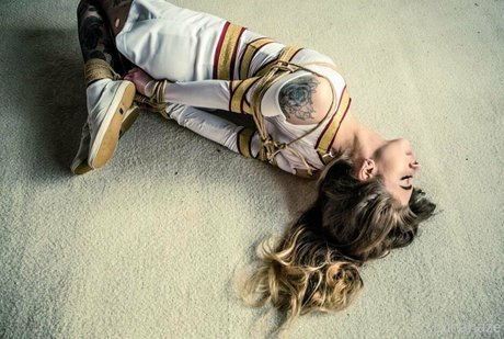 lunahaze hot pornstar gallery