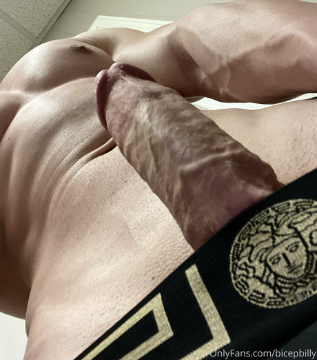 kingbillyyyyy beautiful model picture