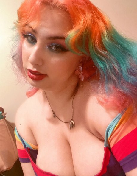 PixlSugr star nude pic