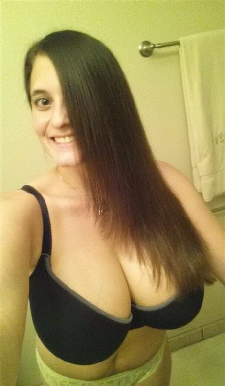 Sundreams90 model pictures