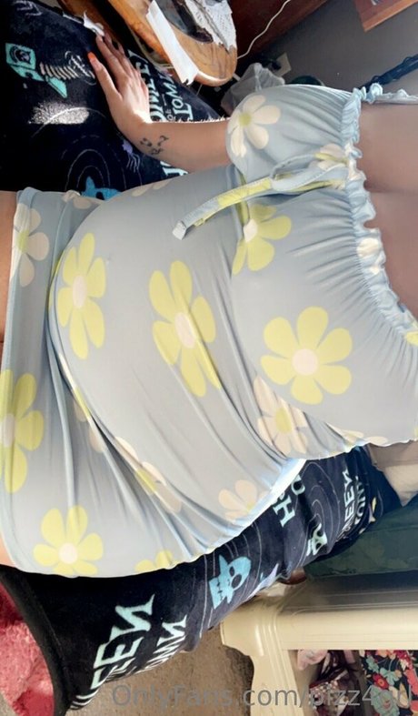 pizz4grl erotic actress image