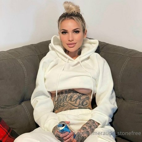 emeraude stonefree star best pic