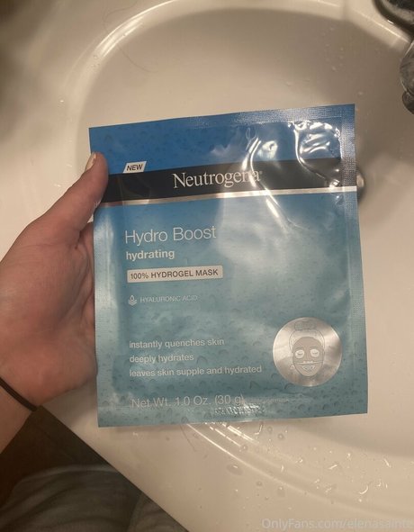 elenasainte star erotic photo