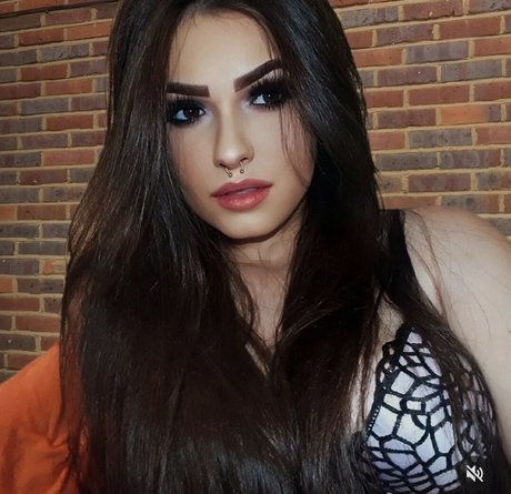 Dudolandia pornstar photo