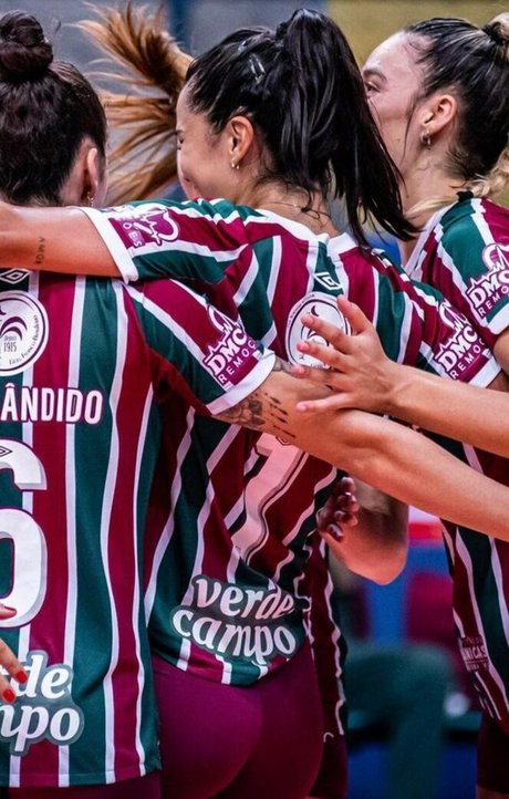 Lara Nobre sex pornstar photo